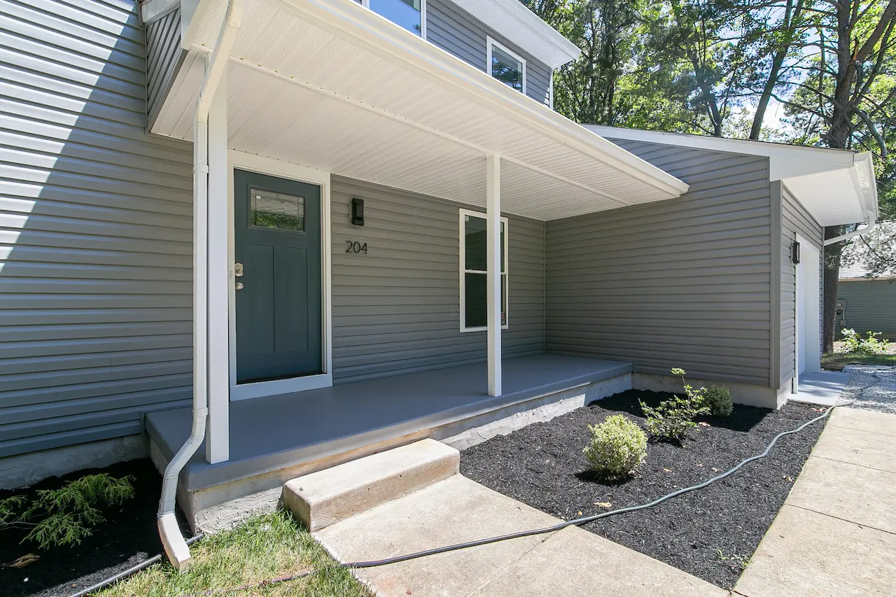 Siding installation 1